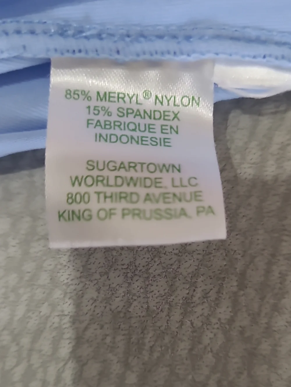 Lilly Pulitzer Light Blue Crewneck Long Sleeve Top Spf 50+ Size M - Picture 7 of 7
